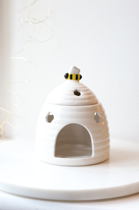 Bee Hive Melter White